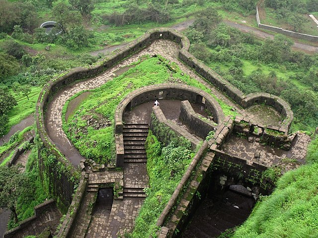 Best Tourist destinations near Pune – Lohagad fort.