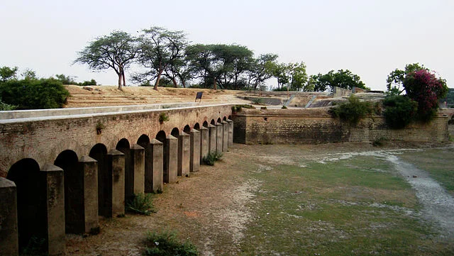 Aligarh One day Trip From Delhi Aligarh Fort