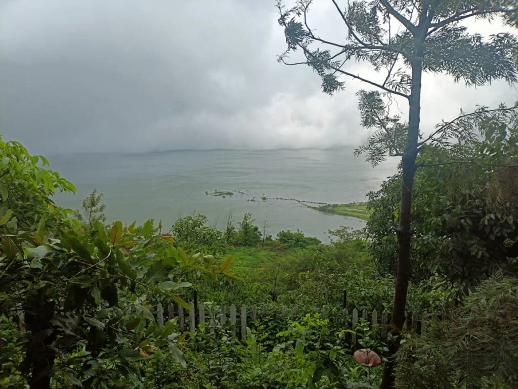 Lake View Point