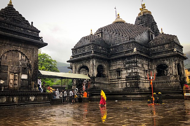 One day Pune to Nashik Darshan Covered Famous tempel Trimbakeshwar temple
