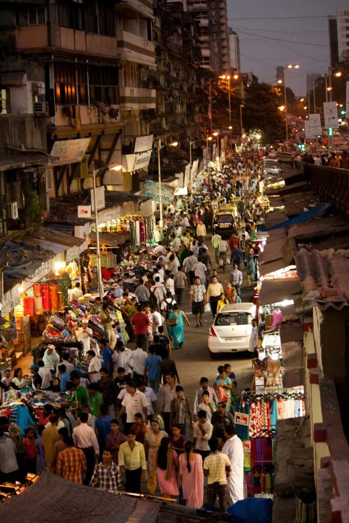 Colaba Causeway Market visit during Mumbai Local Sightseeing