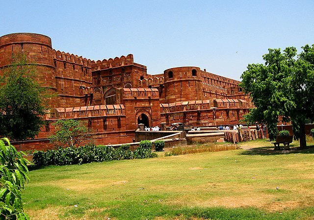 Agra Fort covered in Delhi to Agra Local Sightseeing package