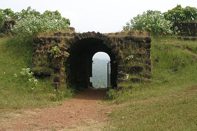 North Goa One day trip From Kolhapur by cab.