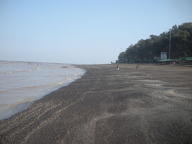 Devka Beach beautiful places visit in Mumbai to Daman One day trip