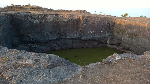 Raigad Fort One day Trip From Mumbai by cab
Hatti Talav
