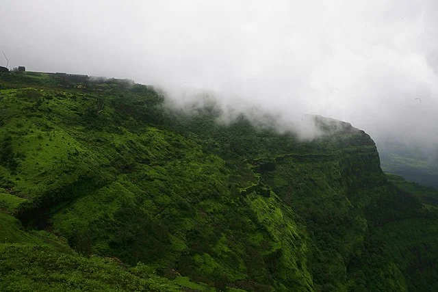 Hirkani Buruj, Best Place in Mumbai to Raigad Fort Sightseeing Tour
