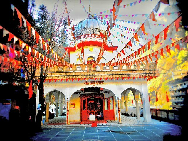 Shri Guru Nanak ji Gurudwara covered in Kullu and Manikaran one day tour