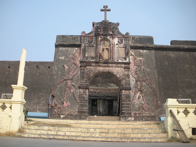 St. Jerome Fort Famous Church covered in Mumbai to Daman One day trip