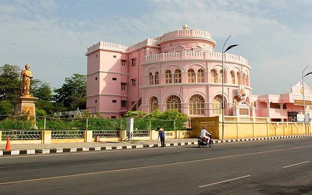Vivekanad House covered in Chennai sightseeing package