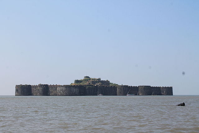 640px Murud Janjira Fort