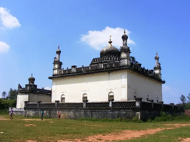 Gaddige (Raja’s Tomb)