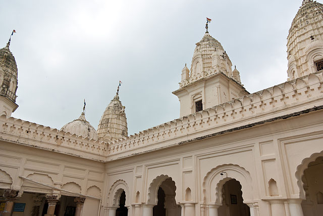 Bhagawan Parshwanath Digambar Jain Temple, 