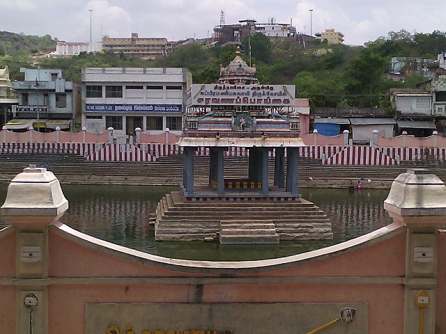 Thiruthani Murugan Temple, One day Chennai to Thiruttani tour by cab