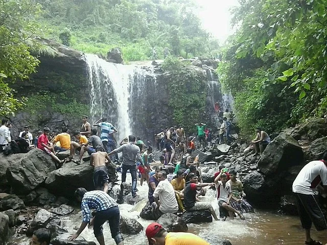 Palsdari Waterfall