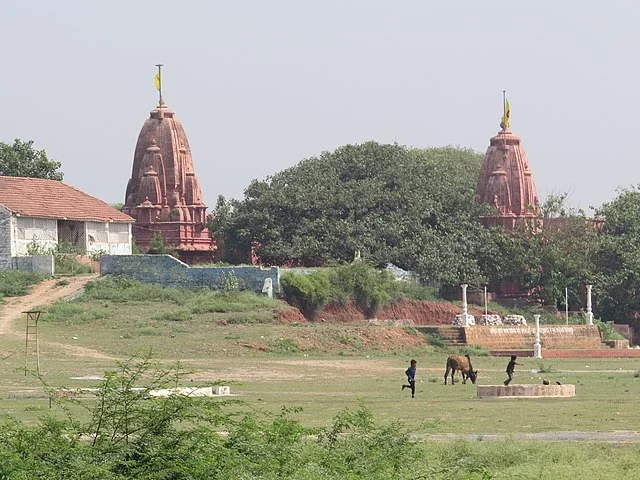 Surya Mandir, visit during One day Rajkot to Somnath Trip by cab