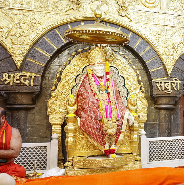 One Day Mumbai to Shirdi Trip